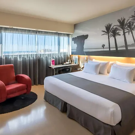 Barcelo 4*